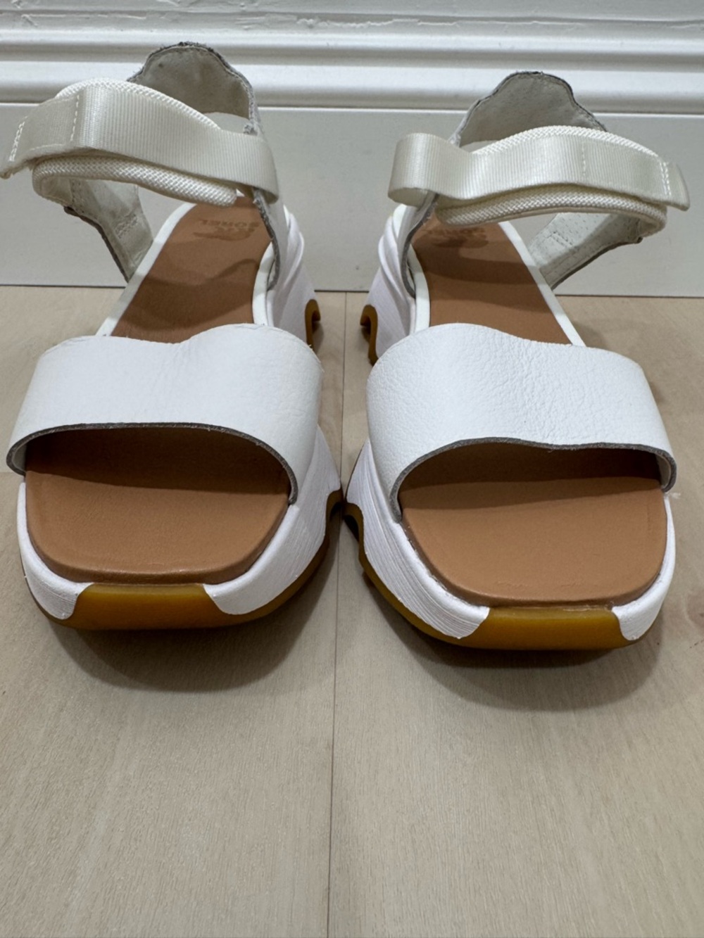 Sorel Kinetic Impact Y Strap Sandals Women's 7 Sea Salt White Tan Athleisure - Picture 6 of 14